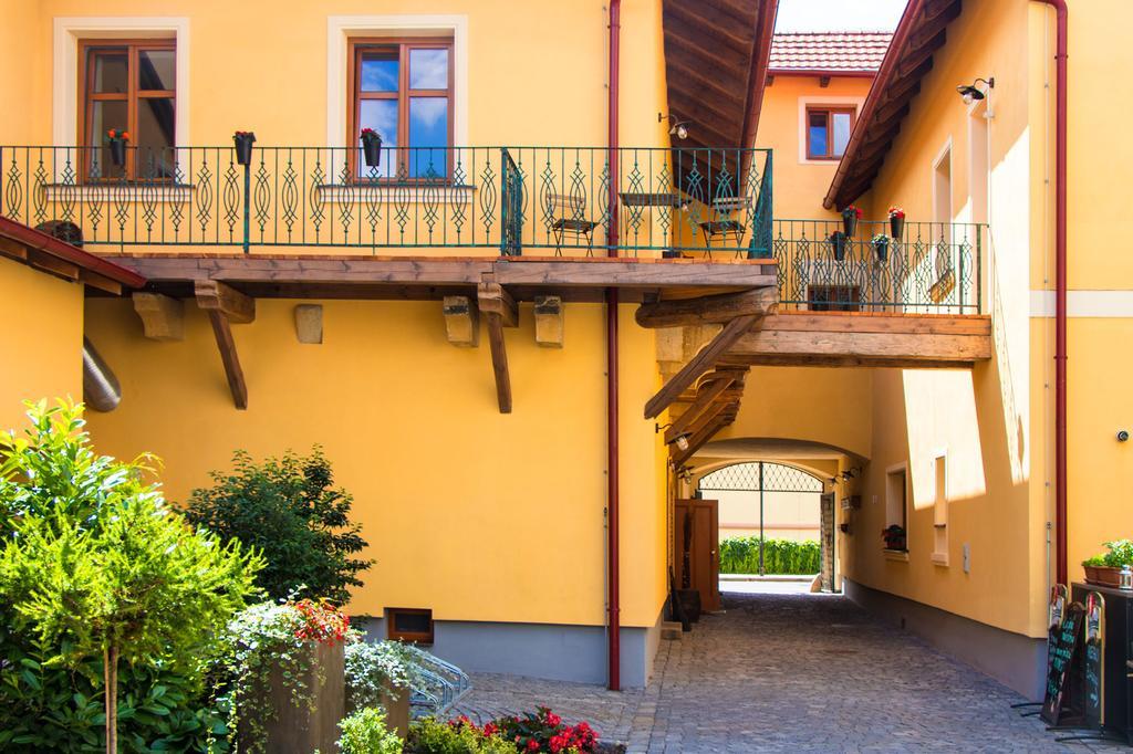 Pension Viktorin Podebrady Ngoại thất bức ảnh