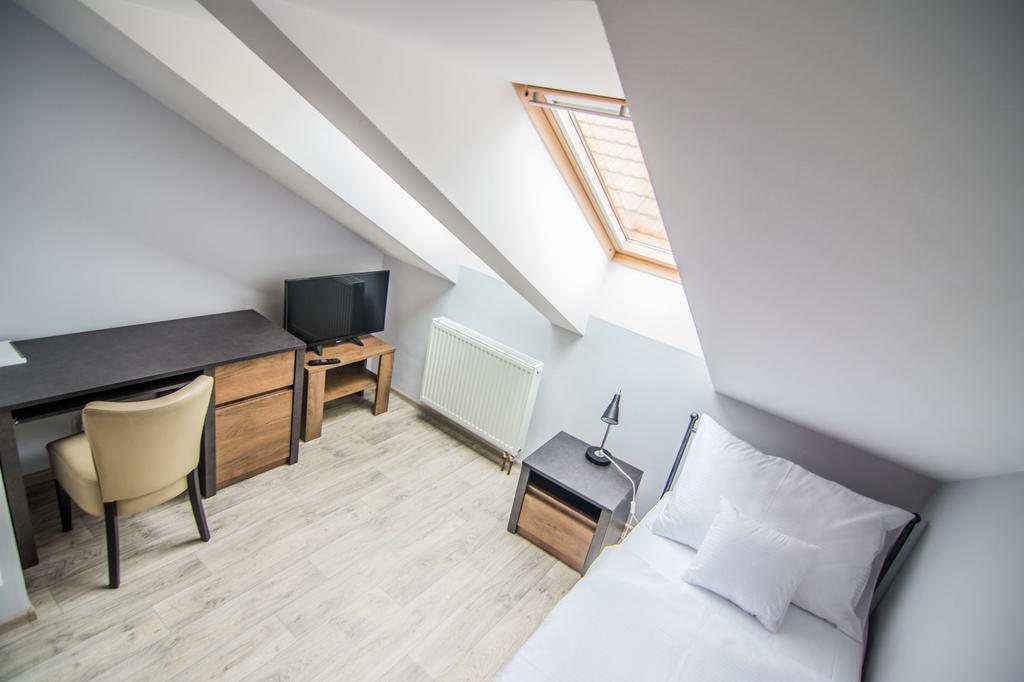Pension Viktorin Podebrady Ngoại thất bức ảnh