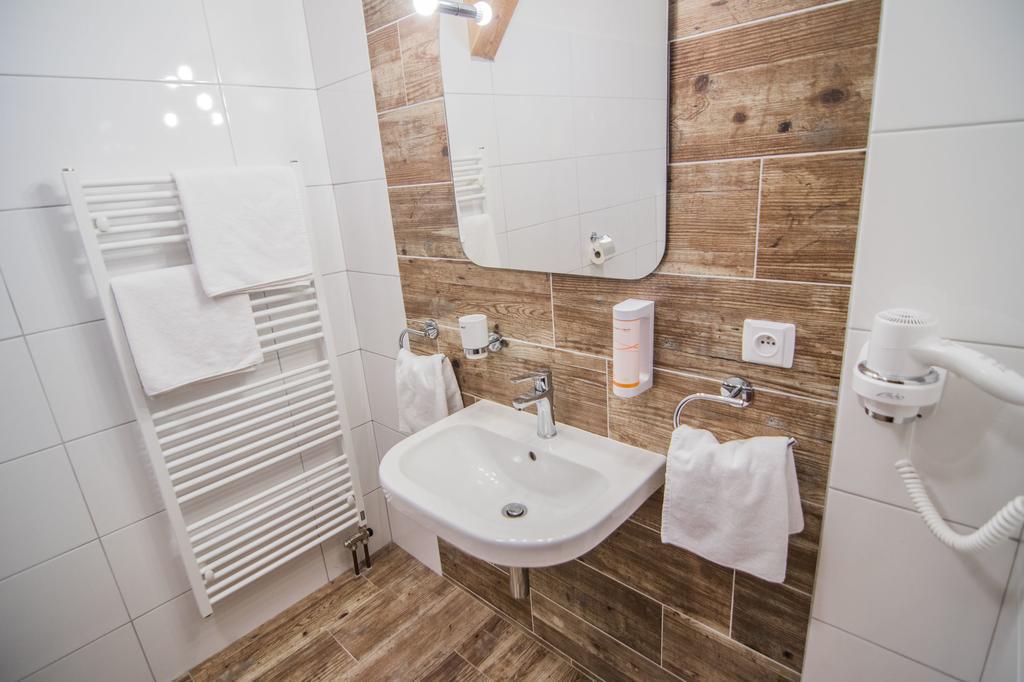 Pension Viktorin Podebrady Ngoại thất bức ảnh